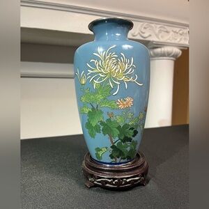 Antique Japanese cloisonné vase intricate enamel inlay  flowers on brass 7.25"